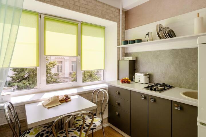 24 Mezhygirska Str 24, In Historical Parts, Podil *