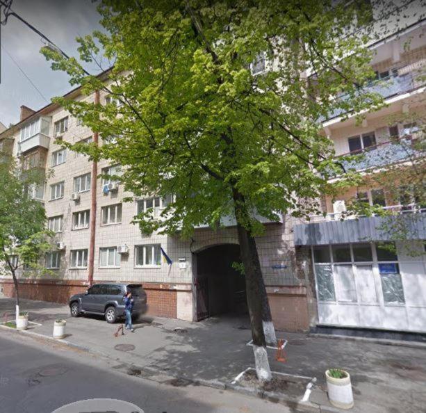 Apartment 24 Mezhygirska Str 24, In Historical Parts, Podil