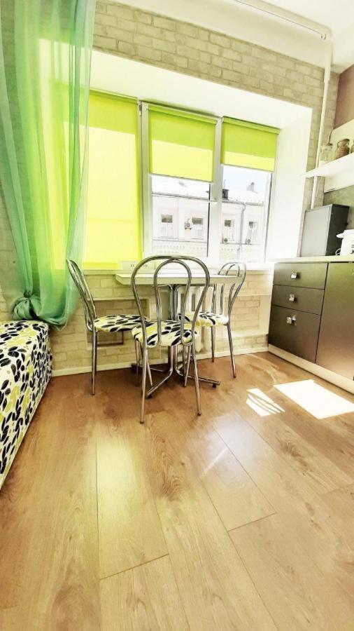 24 Mezhygirska Str 24, In Historical Parts, Podil *