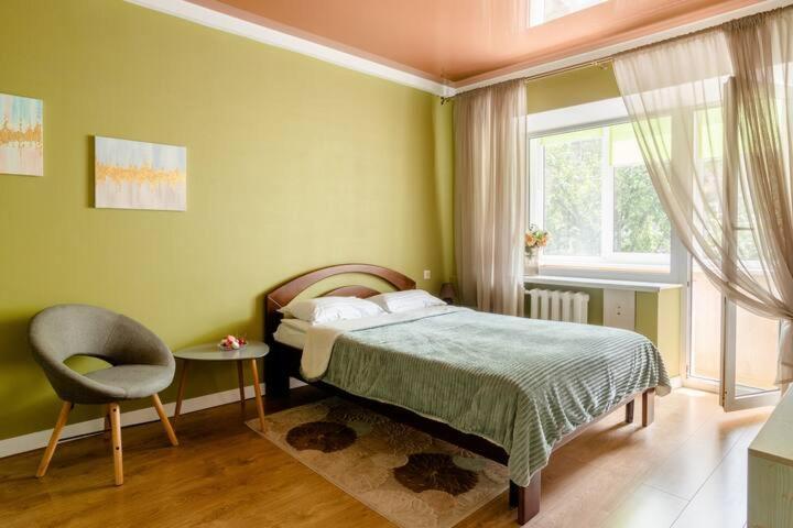 24 Mezhygirska Str 24, In Historical Parts, Podil